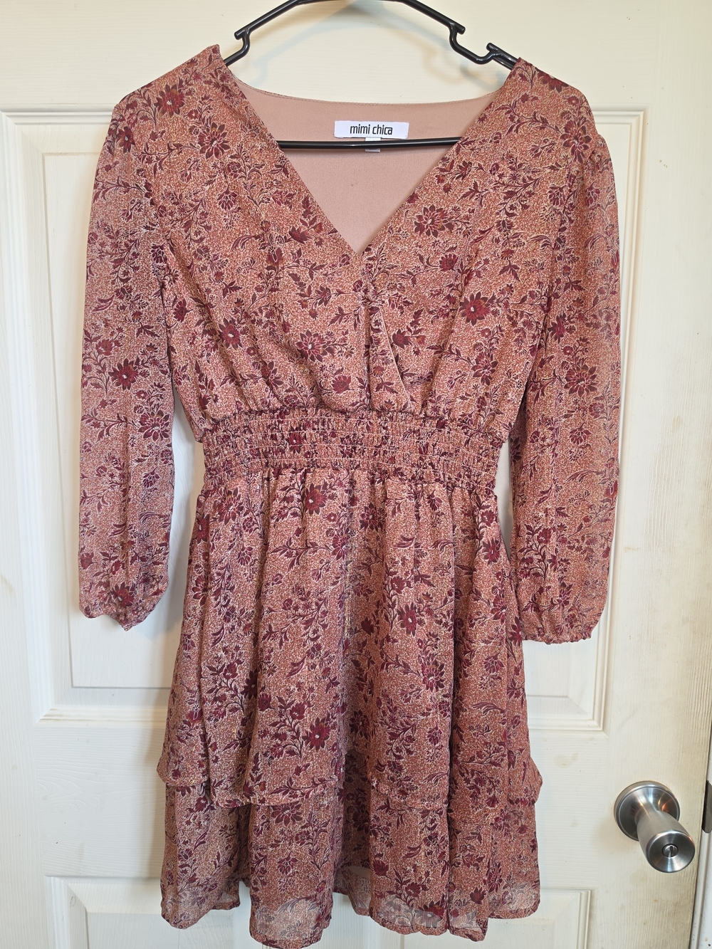 Mimi Chica Rust Rose Floral V-Neck Tiered Dress